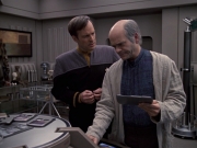 Filename=extant_StarTrek_VOY_6x24-LifeLine_00095.jpg
Filesize=187KiB
Dimensions=1200x900
Date added=Jan 03, 2020 extant_StarTrek_VOY_6x24-LifeLine_00095.jpg