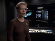 Filename=extant_StarTrek_VOY_6x24-LifeLine_00328.jpg
Filesize=172KiB
Dimensions=1200x900
Date added=Jan 03, 2020 extant_StarTrek_VOY_6x24-LifeLine_00328.jpg