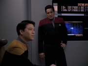 Filename=extant_StarTrek_VOY_6x24-LifeLine_00419.jpg
Filesize=146KiB
Dimensions=1200x900
Date added=Jan 03, 2020 extant_StarTrek_VOY_6x24-LifeLine_00419.jpg