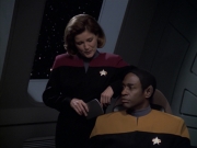 Filename=extant_StarTrek_VOY_6x24-LifeLine_00440.jpg
Filesize=134KiB
Dimensions=1200x900
Date added=Jan 03, 2020 extant_StarTrek_VOY_6x24-LifeLine_00440.jpg
