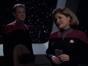 Filename=extant_StarTrek_VOY_6x24-LifeLine_00456.jpg
Filesize=138KiB
Dimensions=1200x900
Date added=Jan 03, 2020 extant_StarTrek_VOY_6x24-LifeLine_00456.jpg