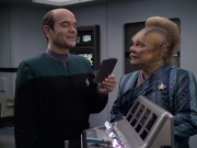 Filename=extant_StarTrek_VOY_6x24-LifeLine_00475.jpg
Filesize=179KiB
Dimensions=1200x900
Date added=Jan 03, 2020 extant_StarTrek_VOY_6x24-LifeLine_00475.jpg