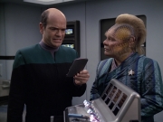Filename=extant_StarTrek_VOY_6x24-LifeLine_00485.jpg
Filesize=175KiB
Dimensions=1200x900
Date added=Jan 03, 2020 extant_StarTrek_VOY_6x24-LifeLine_00485.jpg