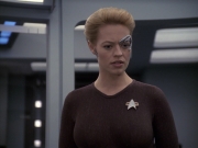 extant_StarTrek_VOY_6x24-LifeLine_00583.jpg