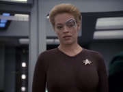Filename=extant_StarTrek_VOY_6x24-LifeLine_00602.jpg
Filesize=148KiB
Dimensions=1200x900
Date added=Jan 03, 2020 extant_StarTrek_VOY_6x24-LifeLine_00602.jpg
