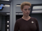 Filename=extant_StarTrek_VOY_6x24-LifeLine_00606.jpg
Filesize=140KiB
Dimensions=1200x900
Date added=Jan 03, 2020 extant_StarTrek_VOY_6x24-LifeLine_00606.jpg