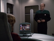 Filename=extant_StarTrek_VOY_6x24-LifeLine_00632.jpg
Filesize=159KiB
Dimensions=1200x900
Date added=Jan 03, 2020 extant_StarTrek_VOY_6x24-LifeLine_00632.jpg