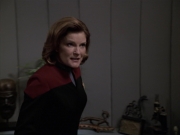 Filename=extant_StarTrek_VOY_6x24-LifeLine_00640.jpg
Filesize=106KiB
Dimensions=1200x900
Date added=Jan 03, 2020 extant_StarTrek_VOY_6x24-LifeLine_00640.jpg