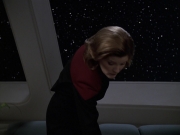 Filename=extant_StarTrek_VOY_6x24-LifeLine_00651.jpg
Filesize=122KiB
Dimensions=1200x900
Date added=Jan 03, 2020 extant_StarTrek_VOY_6x24-LifeLine_00651.jpg