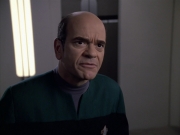 Filename=extant_StarTrek_VOY_6x24-LifeLine_00665.jpg
Filesize=125KiB
Dimensions=1200x900
Date added=Jan 03, 2020 extant_StarTrek_VOY_6x24-LifeLine_00665.jpg