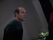 Filename=extant_StarTrek_VOY_6x24-LifeLine_00692.jpg
Filesize=94KiB
Dimensions=1200x900
Date added=Jan 03, 2020 extant_StarTrek_VOY_6x24-LifeLine_00692.jpg