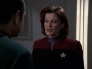Filename=extant_StarTrek_VOY_6x24-LifeLine_00695.jpg
Filesize=138KiB
Dimensions=1200x900
Date added=Jan 03, 2020 extant_StarTrek_VOY_6x24-LifeLine_00695.jpg