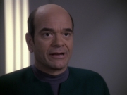 Filename=extant_StarTrek_VOY_6x24-LifeLine_00797.jpg
Filesize=122KiB
Dimensions=1200x900
Date added=Jan 03, 2020 extant_StarTrek_VOY_6x24-LifeLine_00797.jpg