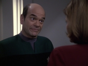 Filename=extant_StarTrek_VOY_6x24-LifeLine_00831.jpg
Filesize=132KiB
Dimensions=1200x900
Date added=Jan 03, 2020 extant_StarTrek_VOY_6x24-LifeLine_00831.jpg
