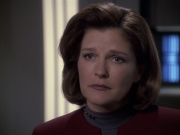 Filename=extant_StarTrek_VOY_6x24-LifeLine_00841.jpg
Filesize=148KiB
Dimensions=1200x900
Date added=Jan 03, 2020 extant_StarTrek_VOY_6x24-LifeLine_00841.jpg