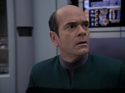 extant_StarTrek_VOY_6x24-LifeLine_00865.jpg