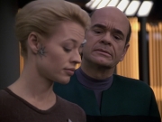 extant_StarTrek_VOY_6x24-LifeLine_00917.jpg