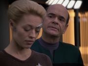 Filename=extant_StarTrek_VOY_6x24-LifeLine_00920.jpg
Filesize=161KiB
Dimensions=1200x900
Date added=Jan 03, 2020 extant_StarTrek_VOY_6x24-LifeLine_00920.jpg