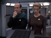 Filename=extant_StarTrek_VOY_6x24-LifeLine_00941.jpg
Filesize=179KiB
Dimensions=1200x900
Date added=Jan 03, 2020 extant_StarTrek_VOY_6x24-LifeLine_00941.jpg