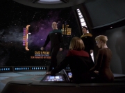 extant_StarTrek_VOY_6x24-LifeLine_00985.jpg