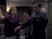 Filename=extant_StarTrek_VOY_6x24-LifeLine_01050.jpg
Filesize=157KiB
Dimensions=1200x900
Date added=Jan 03, 2020 extant_StarTrek_VOY_6x24-LifeLine_01050.jpg