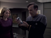 Filename=extant_StarTrek_VOY_6x24-LifeLine_01053.jpg
Filesize=138KiB
Dimensions=1200x900
Date added=Jan 03, 2020 extant_StarTrek_VOY_6x24-LifeLine_01053.jpg