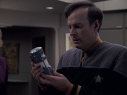 Filename=extant_StarTrek_VOY_6x24-LifeLine_01059.jpg
Filesize=135KiB
Dimensions=1200x900
Date added=Jan 03, 2020 extant_StarTrek_VOY_6x24-LifeLine_01059.jpg