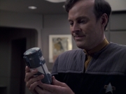 Filename=extant_StarTrek_VOY_6x24-LifeLine_01065.jpg
Filesize=140KiB
Dimensions=1200x900
Date added=Jan 03, 2020 extant_StarTrek_VOY_6x24-LifeLine_01065.jpg
