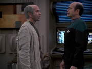 Filename=extant_StarTrek_VOY_6x24-LifeLine_01224.jpg
Filesize=172KiB
Dimensions=1200x900
Date added=Jan 03, 2020 extant_StarTrek_VOY_6x24-LifeLine_01224.jpg