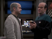 Filename=extant_StarTrek_VOY_6x24-LifeLine_01363.jpg
Filesize=185KiB
Dimensions=1200x900
Date added=Jan 03, 2020 extant_StarTrek_VOY_6x24-LifeLine_01363.jpg