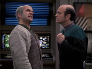 Filename=extant_StarTrek_VOY_6x24-LifeLine_01448.jpg
Filesize=192KiB
Dimensions=1200x900
Date added=Jan 03, 2020 extant_StarTrek_VOY_6x24-LifeLine_01448.jpg
