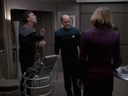 Filename=extant_StarTrek_VOY_6x24-LifeLine_01476.jpg
Filesize=155KiB
Dimensions=1200x900
Date added=Jan 03, 2020 extant_StarTrek_VOY_6x24-LifeLine_01476.jpg