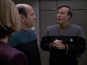Filename=extant_StarTrek_VOY_6x24-LifeLine_01545.jpg
Filesize=148KiB
Dimensions=1200x900
Date added=Jan 03, 2020 extant_StarTrek_VOY_6x24-LifeLine_01545.jpg