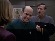 Filename=extant_StarTrek_VOY_6x24-LifeLine_01550.jpg
Filesize=146KiB
Dimensions=1200x900
Date added=Jan 03, 2020 extant_StarTrek_VOY_6x24-LifeLine_01550.jpg