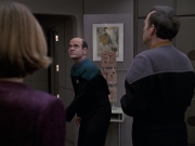 Filename=extant_StarTrek_VOY_6x24-LifeLine_01559.jpg
Filesize=142KiB
Dimensions=1200x900
Date added=Jan 03, 2020 extant_StarTrek_VOY_6x24-LifeLine_01559.jpg