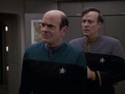 Filename=extant_StarTrek_VOY_6x24-LifeLine_01582.jpg
Filesize=138KiB
Dimensions=1200x900
Date added=Jan 03, 2020 extant_StarTrek_VOY_6x24-LifeLine_01582.jpg