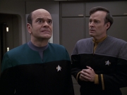 Filename=extant_StarTrek_VOY_6x24-LifeLine_01585.jpg
Filesize=137KiB
Dimensions=1200x900
Date added=Jan 03, 2020 extant_StarTrek_VOY_6x24-LifeLine_01585.jpg