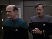 Filename=extant_StarTrek_VOY_6x24-LifeLine_01593.jpg
Filesize=137KiB
Dimensions=1200x900
Date added=Jan 03, 2020 extant_StarTrek_VOY_6x24-LifeLine_01593.jpg
