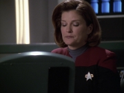 Filename=extant_StarTrek_VOY_6x24-LifeLine_01709.jpg
Filesize=133KiB
Dimensions=1200x900
Date added=Jan 03, 2020 extant_StarTrek_VOY_6x24-LifeLine_01709.jpg