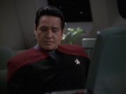 Filename=extant_StarTrek_VOY_6x24-LifeLine_01777.jpg
Filesize=126KiB
Dimensions=1200x900
Date added=Jan 03, 2020 extant_StarTrek_VOY_6x24-LifeLine_01777.jpg