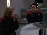 Filename=extant_StarTrek_VOY_6x24-LifeLine_01797.jpg
Filesize=137KiB
Dimensions=1200x900
Date added=Jan 03, 2020 extant_StarTrek_VOY_6x24-LifeLine_01797.jpg