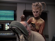 Filename=extant_StarTrek_VOY_6x24-LifeLine_01905.jpg
Filesize=194KiB
Dimensions=1200x900
Date added=Jan 03, 2020 extant_StarTrek_VOY_6x24-LifeLine_01905.jpg