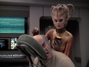Filename=extant_StarTrek_VOY_6x24-LifeLine_01906.jpg
Filesize=194KiB
Dimensions=1200x900
Date added=Jan 03, 2020 extant_StarTrek_VOY_6x24-LifeLine_01906.jpg