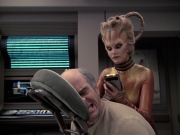 Filename=extant_StarTrek_VOY_6x24-LifeLine_01914.jpg
Filesize=191KiB
Dimensions=1200x900
Date added=Jan 03, 2020 extant_StarTrek_VOY_6x24-LifeLine_01914.jpg