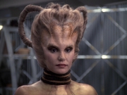 extant_StarTrek_VOY_6x24-LifeLine_01935.jpg