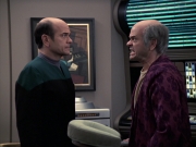Filename=extant_StarTrek_VOY_6x24-LifeLine_01947.jpg
Filesize=194KiB
Dimensions=1200x900
Date added=Jan 03, 2020 extant_StarTrek_VOY_6x24-LifeLine_01947.jpg
