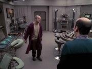 Filename=extant_StarTrek_VOY_6x24-LifeLine_01956.jpg
Filesize=202KiB
Dimensions=1200x900
Date added=Jan 03, 2020 extant_StarTrek_VOY_6x24-LifeLine_01956.jpg