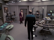 Filename=extant_StarTrek_VOY_6x24-LifeLine_01962.jpg
Filesize=218KiB
Dimensions=1200x900
Date added=Jan 03, 2020 extant_StarTrek_VOY_6x24-LifeLine_01962.jpg