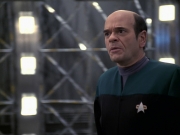 Filename=extant_StarTrek_VOY_6x24-LifeLine_01964.jpg
Filesize=155KiB
Dimensions=1200x900
Date added=Jan 03, 2020 extant_StarTrek_VOY_6x24-LifeLine_01964.jpg