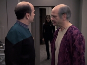 Filename=extant_StarTrek_VOY_6x24-LifeLine_02031.jpg
Filesize=162KiB
Dimensions=1200x900
Date added=Jan 03, 2020 extant_StarTrek_VOY_6x24-LifeLine_02031.jpg